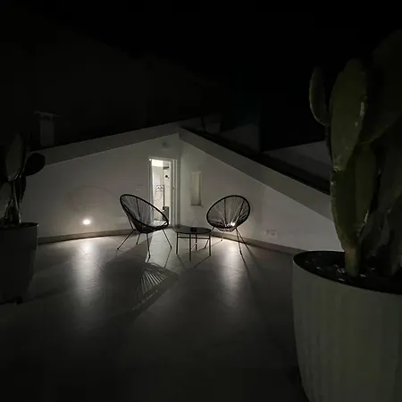 In Centro Confort 3* אלטאמורה