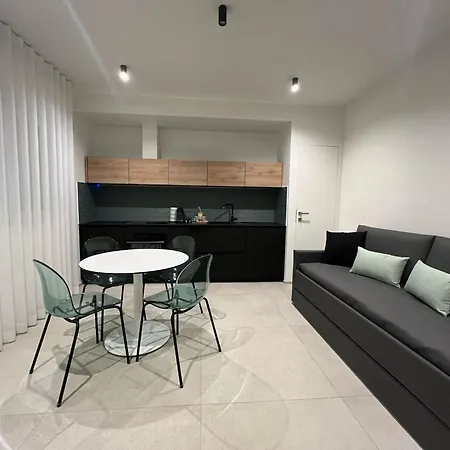 לינה וארוחת בוקר In Centro Confort 3*